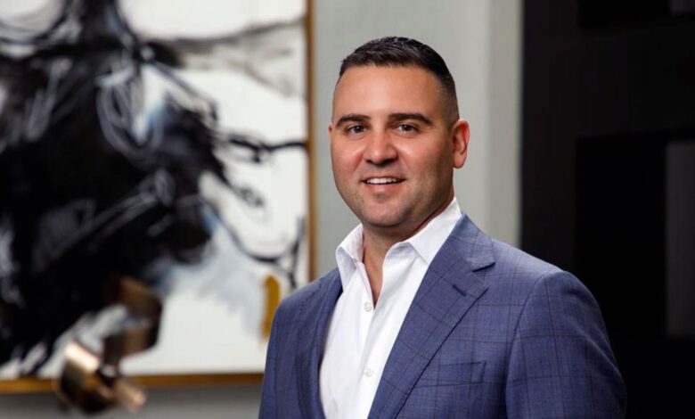 misha ezratti net worth